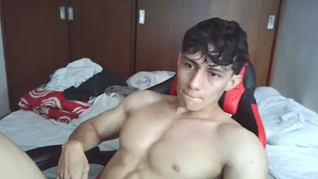 aresholland online show from 11-18-25, 07:50