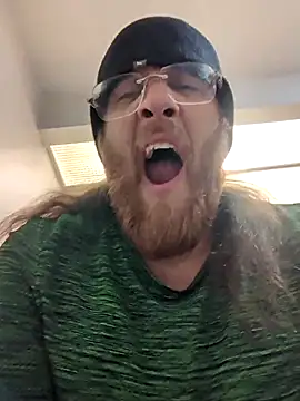 Geeznuts19 online show from 03-21-26, 06:36