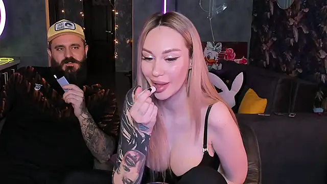 Blckmirrorr online show from 12-17-25, 01:05