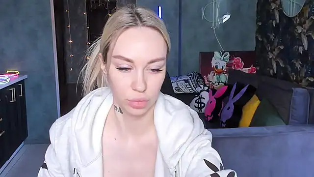 Blckmirrorr online show from 04-27-26, 11:30