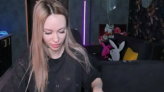 Blckmirrorr online show from 12-21-25, 09:22