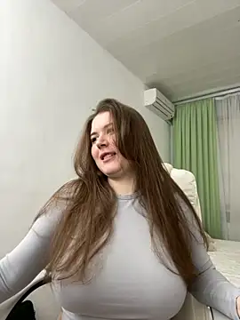 Snapshot of __Samer_ chatting on 10-21-25, 11:09 Samer online show from 10-21-25, 11:09
