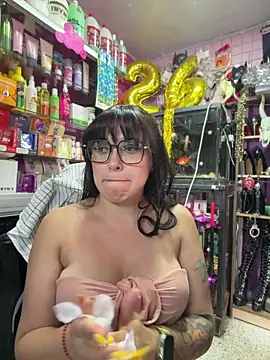 TamySweetness online show from 03-10-26, 06:56