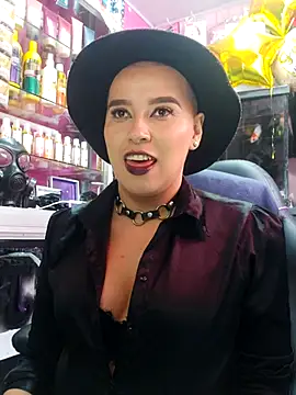 Snapshot of TamySweetness chatting on 03-14-25, 03:47 TamySweetness online show from 03-14-25, 03:47