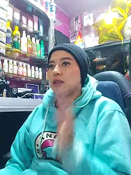 Snapshot of TamySweetness chatting on 03-12-25, 12:26 TamySweetness online show from 03-12-25, 12:26