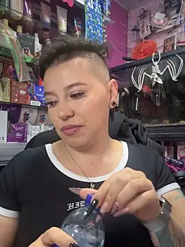 TamySweetness online show from 11-29-25, 07:47