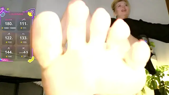 missmiamore online show from 03-22-26, 05:14