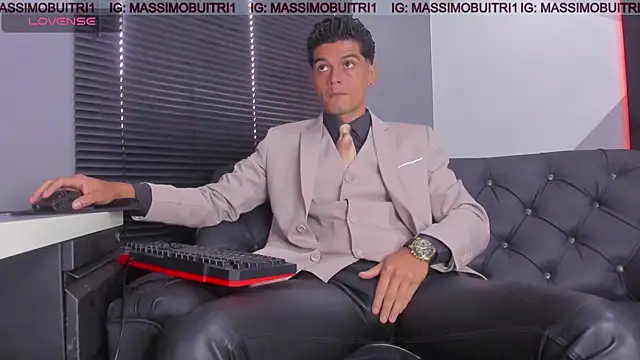 massimo g online show from 06-19-26, 02:23