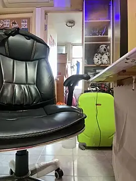 wSilEliaXm online show from 12-01-25, 07:42