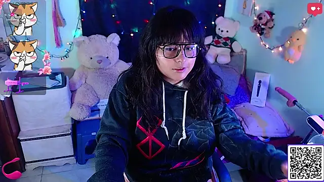 Snapshot of _lilith_heavy chatting on 05-08-26, 10:41 lilith heavy online show from 05-08-26, 10:41