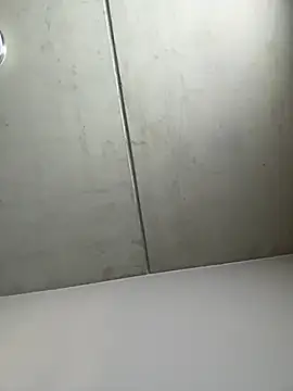 Snapshot of BedroomBullyX5 chatting on 01-29-25, 11:41 BedroomBullyX5 online show from 01-29-25, 11:41
