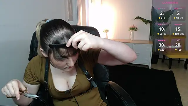 Snapshot of Crystal-dreamt chatting on 07-08-26, 01:45 Crystal-dreamt online show from 07-08-26, 01:45