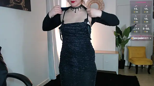 Snapshot of Crystal-dreamt chatting on 05-10-26, 09:13 Crystal-dreamt online show from 05-10-26, 09:13