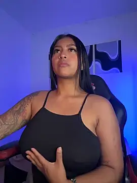 meganjames1 online show from 11-30-25, 01:50