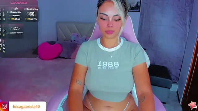 Gabby prieto online show from 11-07-25, 01:54