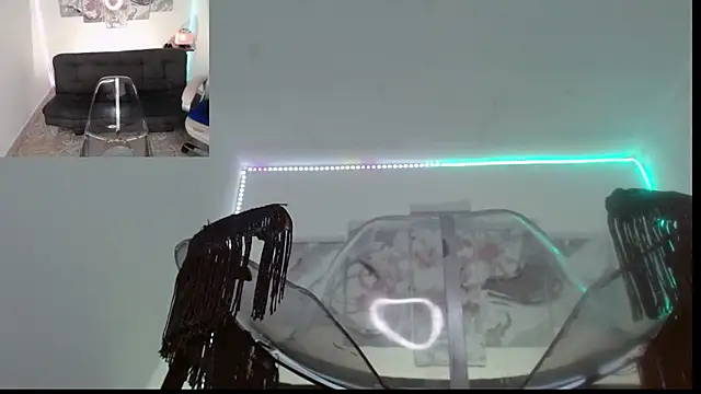 jazmin ross online show from 04-18-26, 03:09