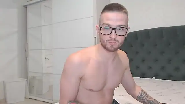 Marselle Laker online show from 12-22-24, 09:33