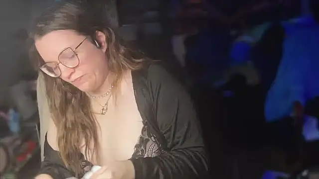 spunlikecottoncandy online show from 09-16-25, 05:19