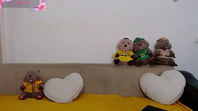 ElenaRose90 online show from 06-16-26, 07:58
