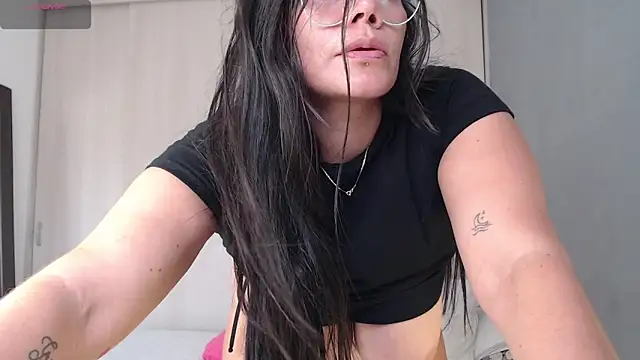 cristal sexybody online show from 09-23-25, 03:41