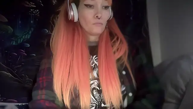 FRRANNKIE online show from 12-17-25, 02:22