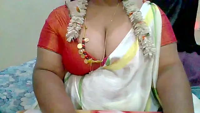 Snapshot of archanatelugu9 chatting on 01-20-25, 05:15 archanatelugu9 online show from 01-20-25, 05:15