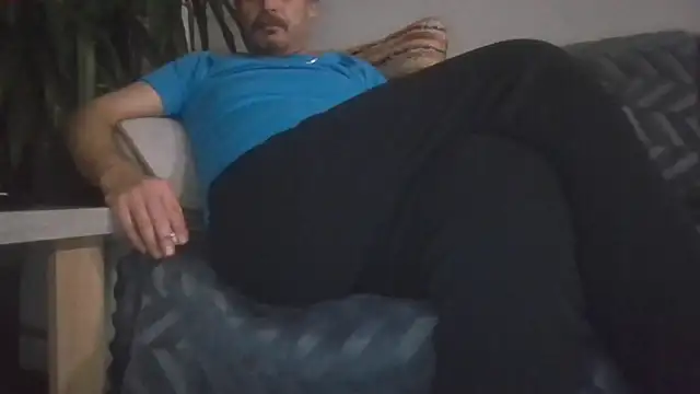 reslerkek31 online show from 02-22-26, 11:06