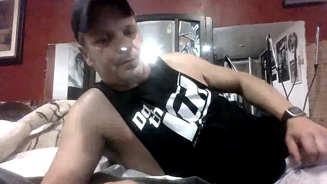 Snapshot of JRock69nKzoo chatting on 09-27-25, 10:38 JRock69nKzoo online show from 09-27-25, 10:38