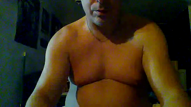Snapshot of JRock69nKzoo chatting on 09-25-25, 05:41 JRock69nKzoo online show from 09-25-25, 05:41