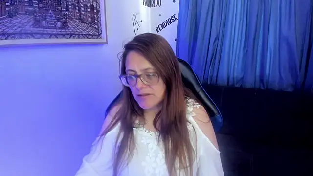Ivette Shaira online show from 06-10-26, 05:47