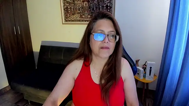 Ivette Shaira online show from 04-20-26, 01:03
