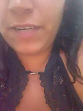 Snapshot of Morenitha-XXX chatting on 01-26-25, 02:35 Morenitha-XXX online show from 01-26-25, 02:35