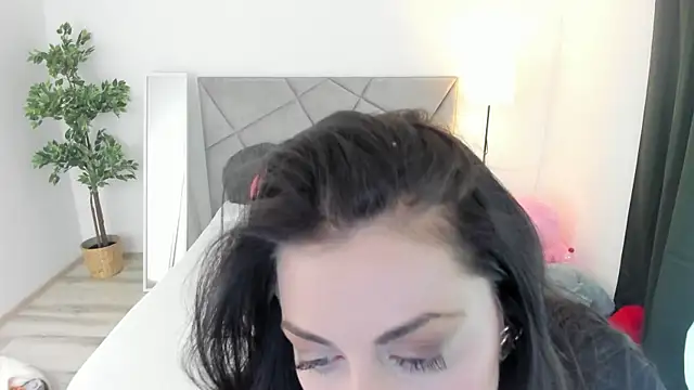 BlueEyesLexy online show from 04-07-26, 02:57