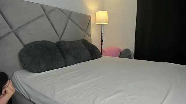 BlueEyesLexy online show from 04-19-26, 07:20