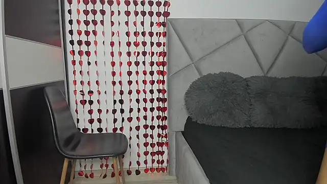 BlueEyesLexy online show from 02-06-26, 07:37