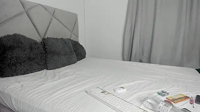 BlueEyesLexy online show from 02-03-26, 05:05