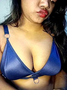 Snapshot of Hotlisa chatting on 11-27-25, 03:56 Hotlisa online show from 11-27-25, 03:56