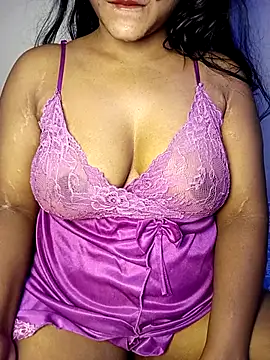 Snapshot of Hotlisa chatting on 12-05-25, 05:55 Hotlisa online show from 12-05-25, 05:55