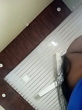 Snapshot of Hotlisa chatting on 01-14-26, 04:05 Hotlisa online show from 01-14-26, 04:05