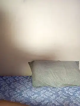 Hotlisa online show from 02-19-26, 04:48