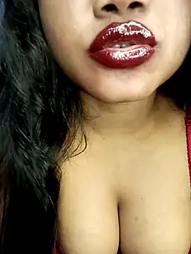 Snapshot of Hotlisa chatting on 02-23-25, 06:38 Hotlisa online show from 02-23-25, 06:38