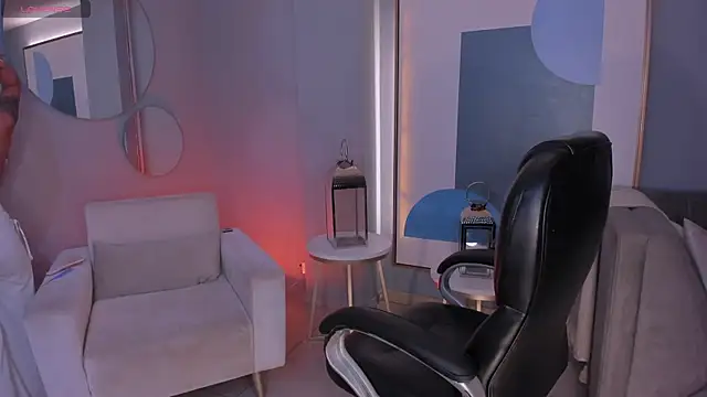 DannaCruz online show from 11-15-25, 07:29