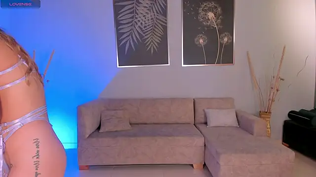 BiancaPierce online show from 11-14-25, 12:09