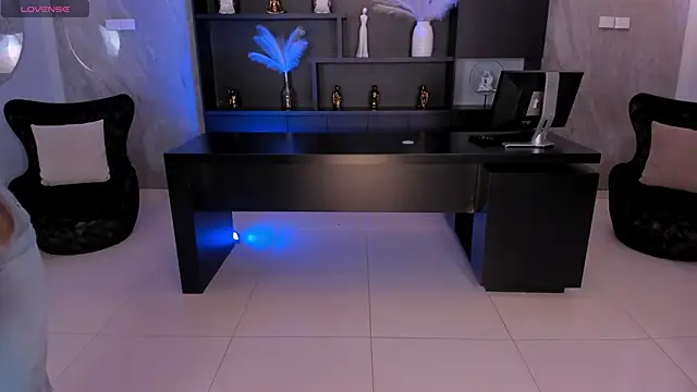 BiancaPierce online show from 12-19-25, 01:24