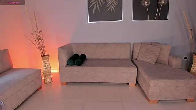 BiancaPierce online show from 09-30-25, 12:33
