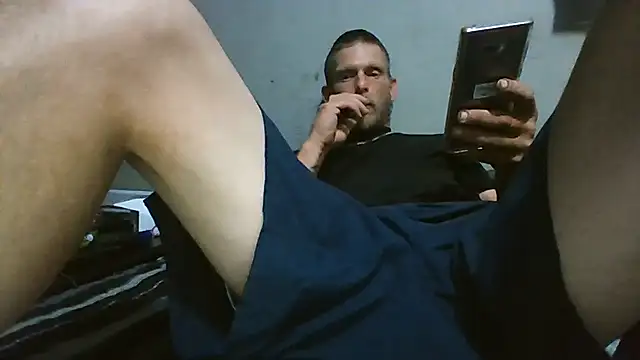 Snapshot of daddytim0 chatting on 04-07-26, 04:03 daddytim0 online show from 04-07-26, 04:03