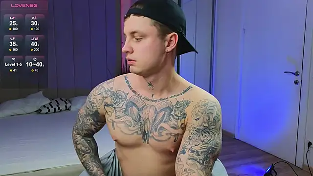 Snapshot of more__than__love chatting on 03-22-25, 10:49 more than love online show from 03-22-25, 10:49