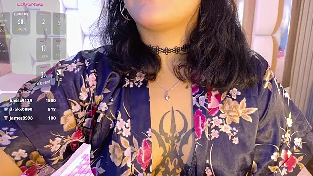 valkiria moore online show from 09-20-25, 08:03