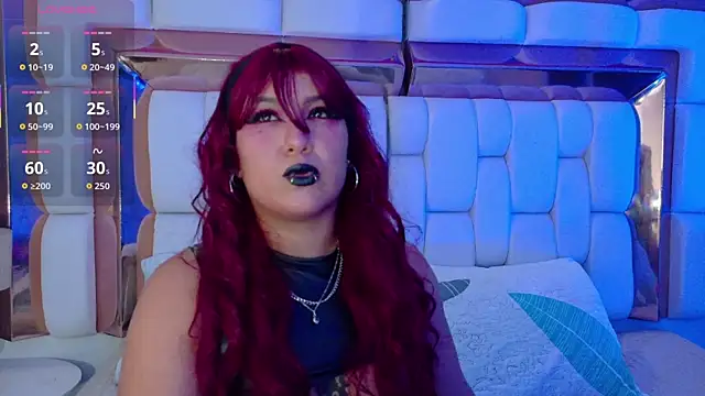 valkiria moore online show from 11-10-25, 07:52