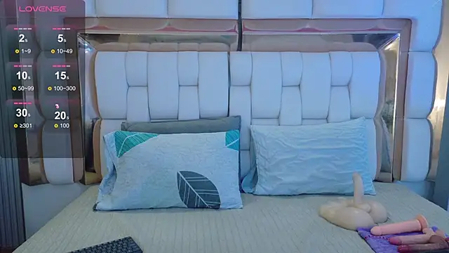 valkiria moore online show from 02-08-26, 08:06